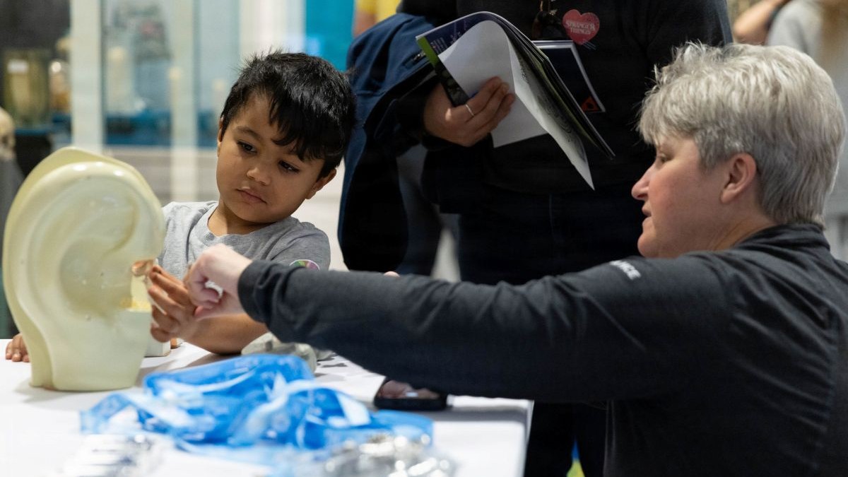 The National Museum of Health and Medicine’s Brain Awareness Day Shows How Healthy Brains Drive Military Readiness