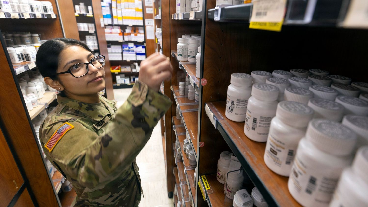 Make the most of your TRICARE Pharmacy Program benefit: How to use Q-Anywhere at military pharmacies