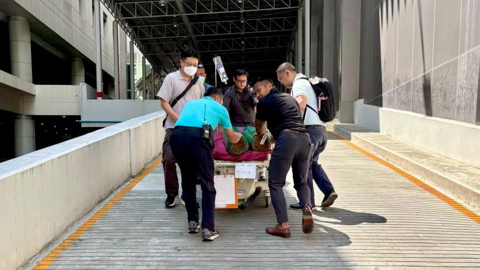 WRAIR-AFRIMS and Royal Thai Army personnel coordinate patient evacuation and provide emergency support following the March 28 earthquake in Bangkok. (Courtesy Photo by Capt. Kevin Maynes)